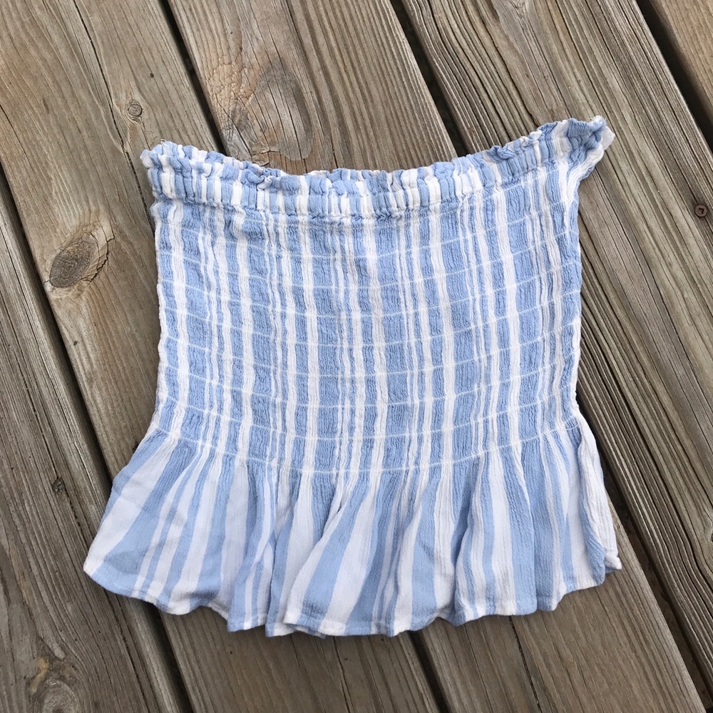 Blue and white bandeau crop 🦋